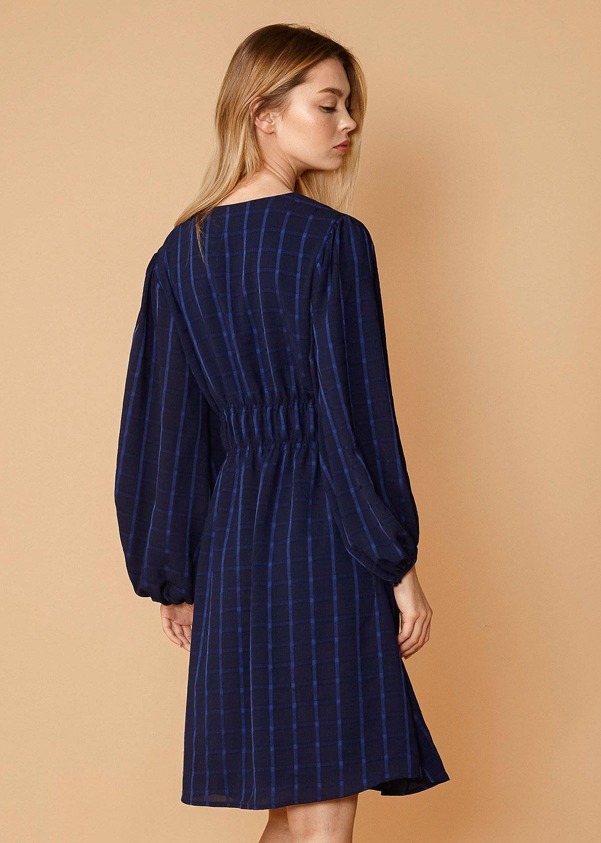 Z & R Wholesale & Distributors